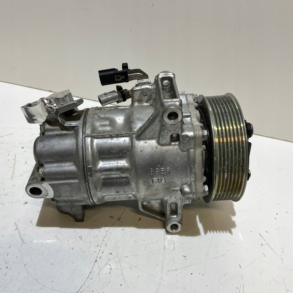 фото №12, Renault clio v компресор кондиціонера 926005450r