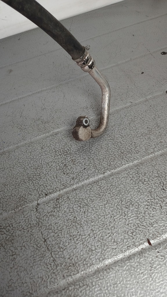 фото №7, Шланг кондиционера mazda 5 06r 2.0d