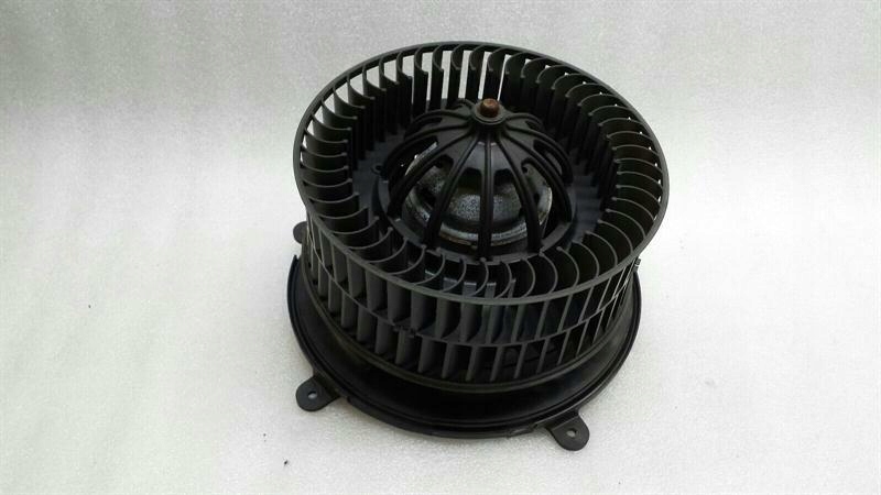 фото №1, Bmw z4 e85 e86 rhd heater blower 64116927599 правый hand drive