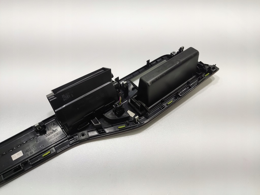 фото №8, Рамка радіо декоративна панелі dekor citroen c5 iii x7 9682359677 08-15