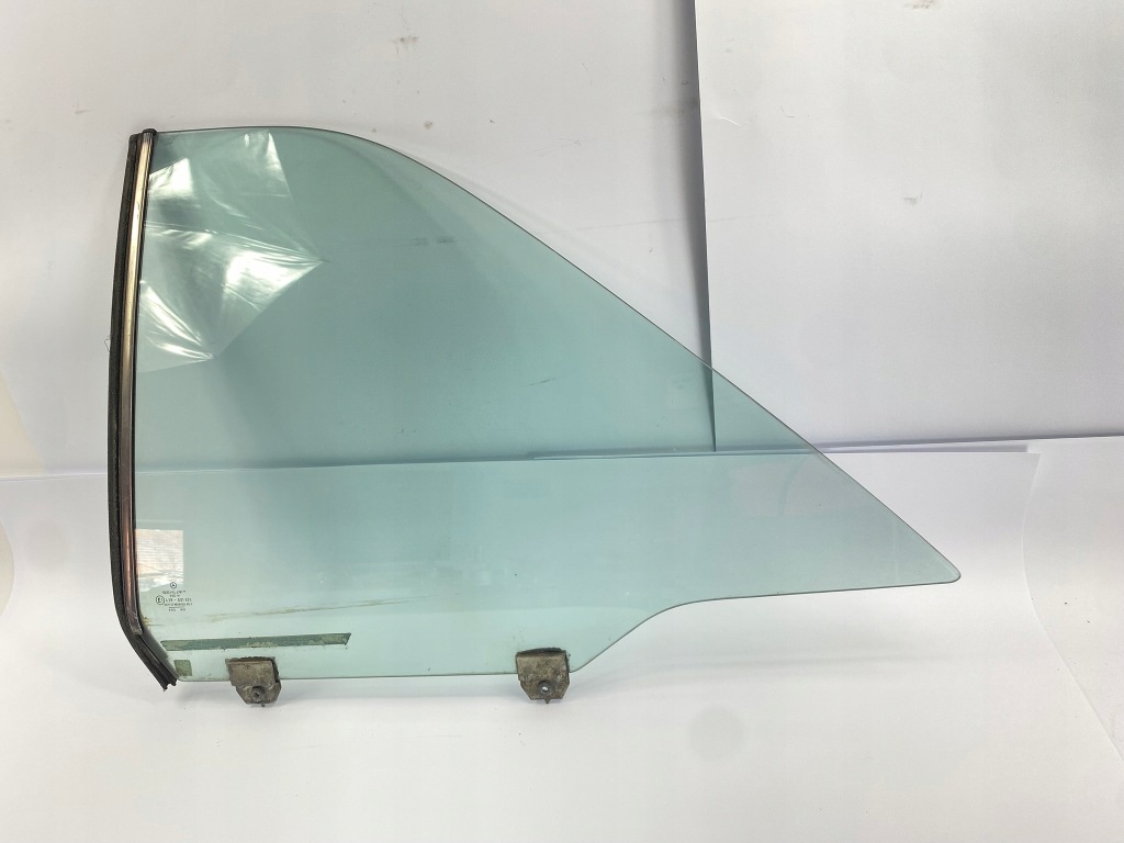 Купить Стекло боковая левый задний  левая задняя mercedes w124 купе ce c124