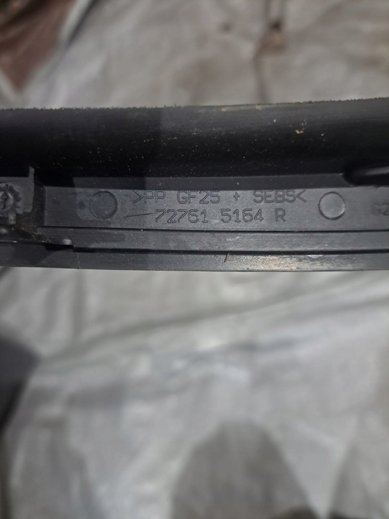 фото №11, Renault zoe ii молдинг скло лобове