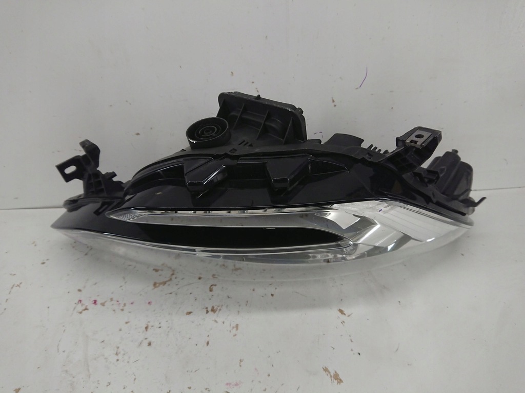 фото №12, Renault megane 4 led лампа права перед передня