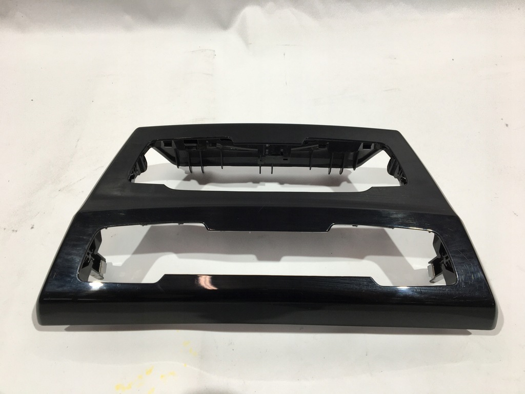 фото №2, Рамка радио кондиционера bmw x1 ii f48 15-