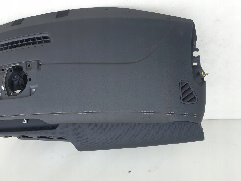 Mercedes a-klasa w177 amg 18- приборная панель панель  перед a1776805902 Цена