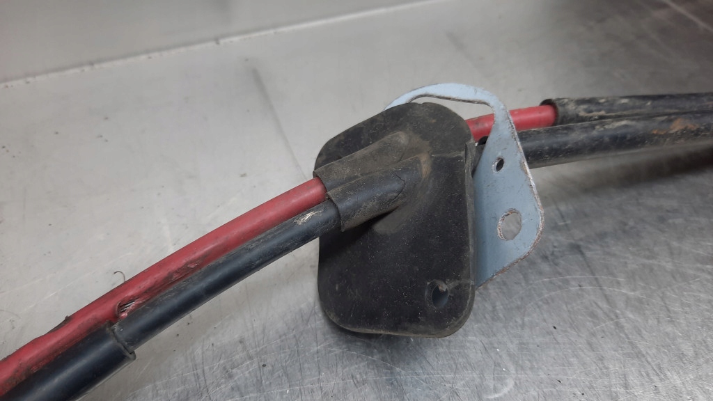 фото №7, Тросы переключения передач kia carens ii 2.0 crdi 05r