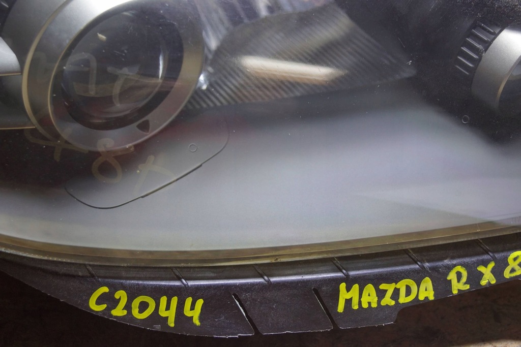 фото №4, Mazda rx8 лампа правый перед uk c2044