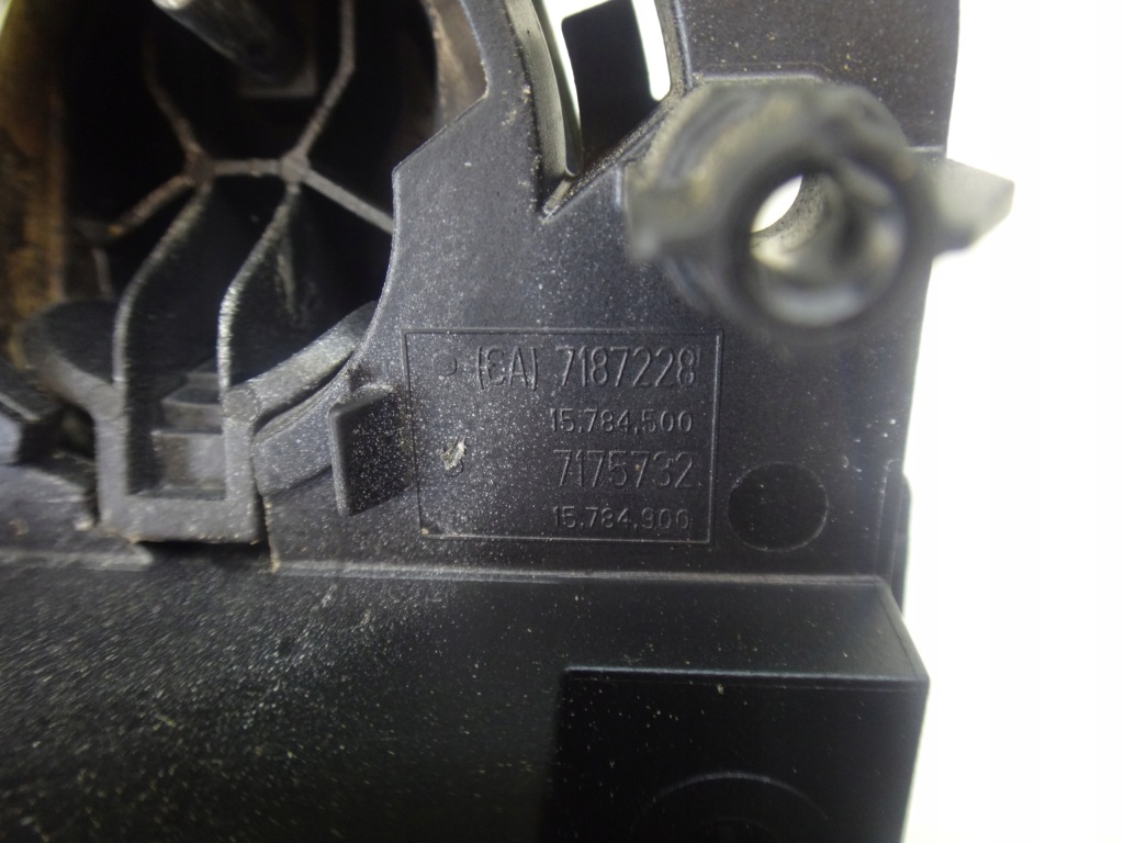 Ручка правый  перед передняя bmw f10 f11 f13 f18 keyless a300 alpinweiss Недорого