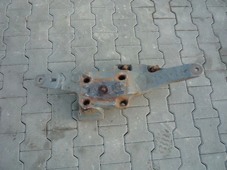 фото №1, Кронштейн ліва подушок кронштейн підрамник delfin volvo fh fm