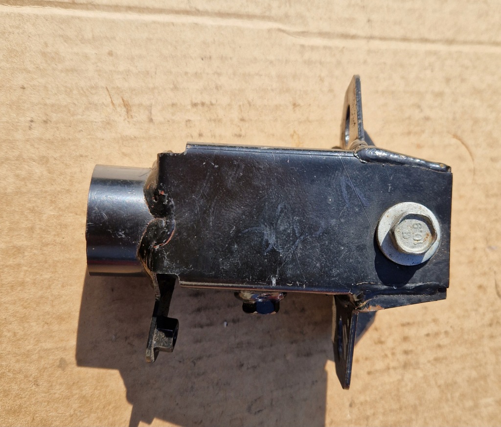 фото №9, Dodge viper srt10 кронштейн кронштейн підголівник підсилення mopar 05290049aa