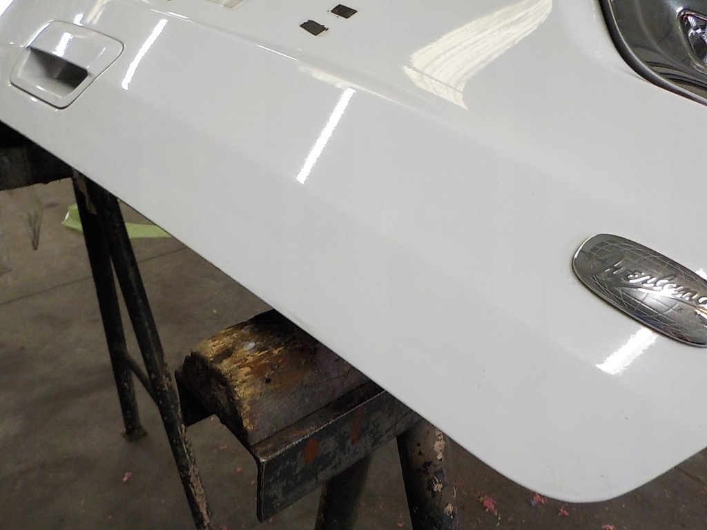 фото №7, Grand cherokee wk2 крышка багажника задняя камера