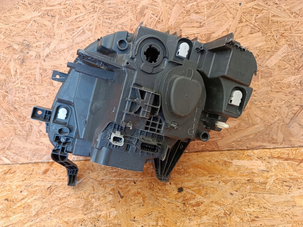 фото №11, Лампа правый перед eu a4538202039 smart fortwo ii 453 led