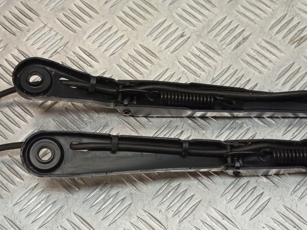 фото №11, Bmw оригінальний номер 9448919 9448920 2' g42 3' g20 4' g22 важелі двірник комплект