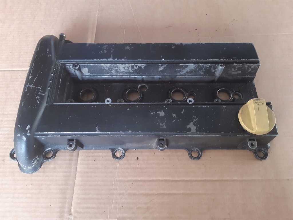 фото №1, Крышка клапанов opel signum 2,0 turbo 2002r