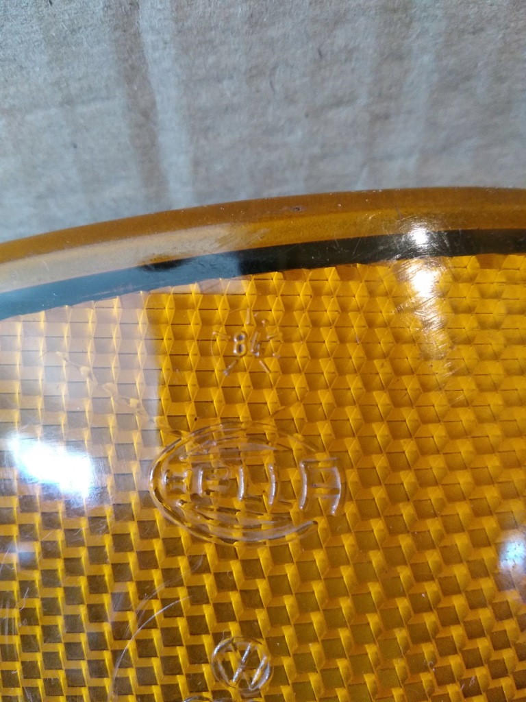 Поворотник правий vw jetta mk1 161945120 Оригінал