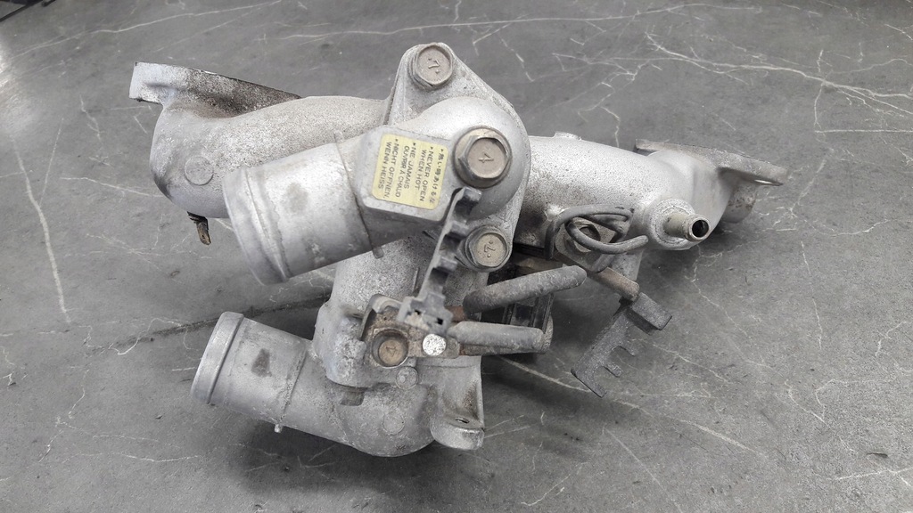 фото №9, Корпус термостата mitsubishi galant viii 2.5 v6