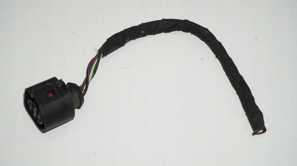 фото №10, Audi volkswagen штекер колодка соединитель 4b0973732