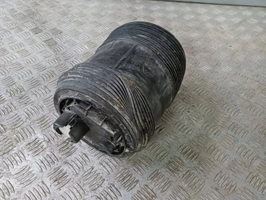 фото №1, M18 подушка підвіска задня пневмоподушка audi q8