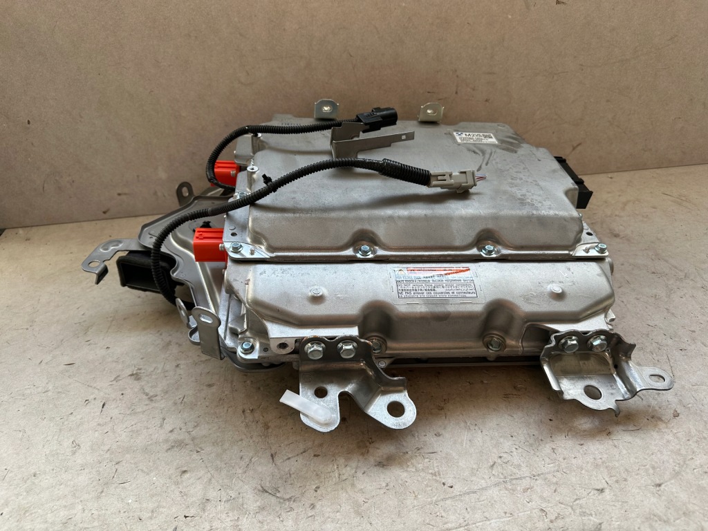 Купить Lexus rx450h+ v инвертор конвертер напряжения g9090-48030