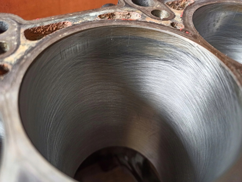 фото №6, Audi блок двигателя bpj po honowaniu 06f103021h