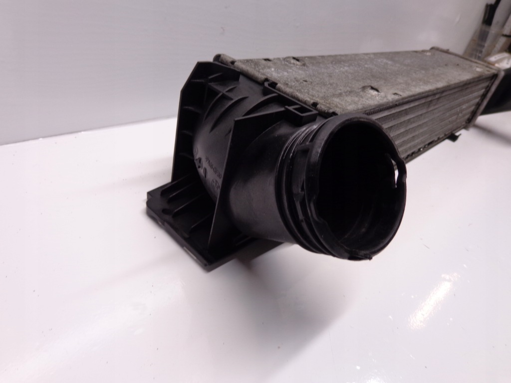 Купить Bmw 3 e90 e91 2.0 d n47 радиатор воздуха интеркулер 7798788