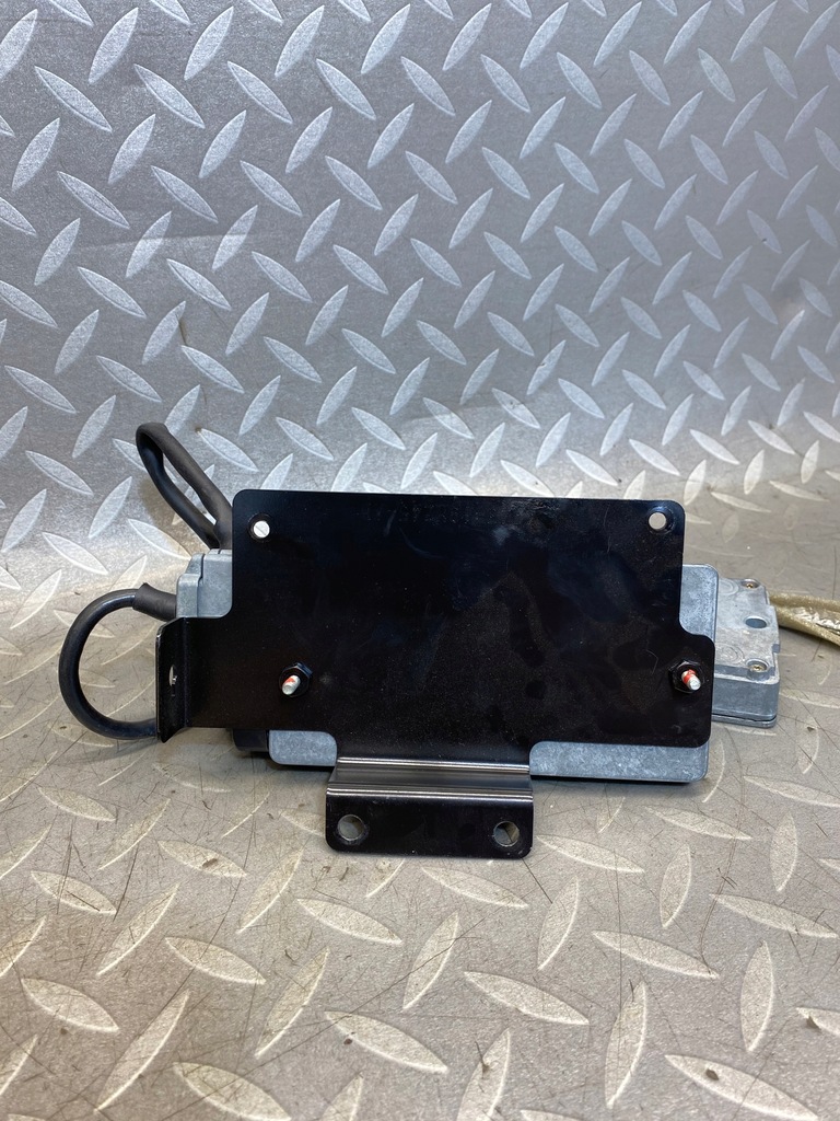 фото №10, Модуль блок управления телефона передатчик антенна gps aston martin db9