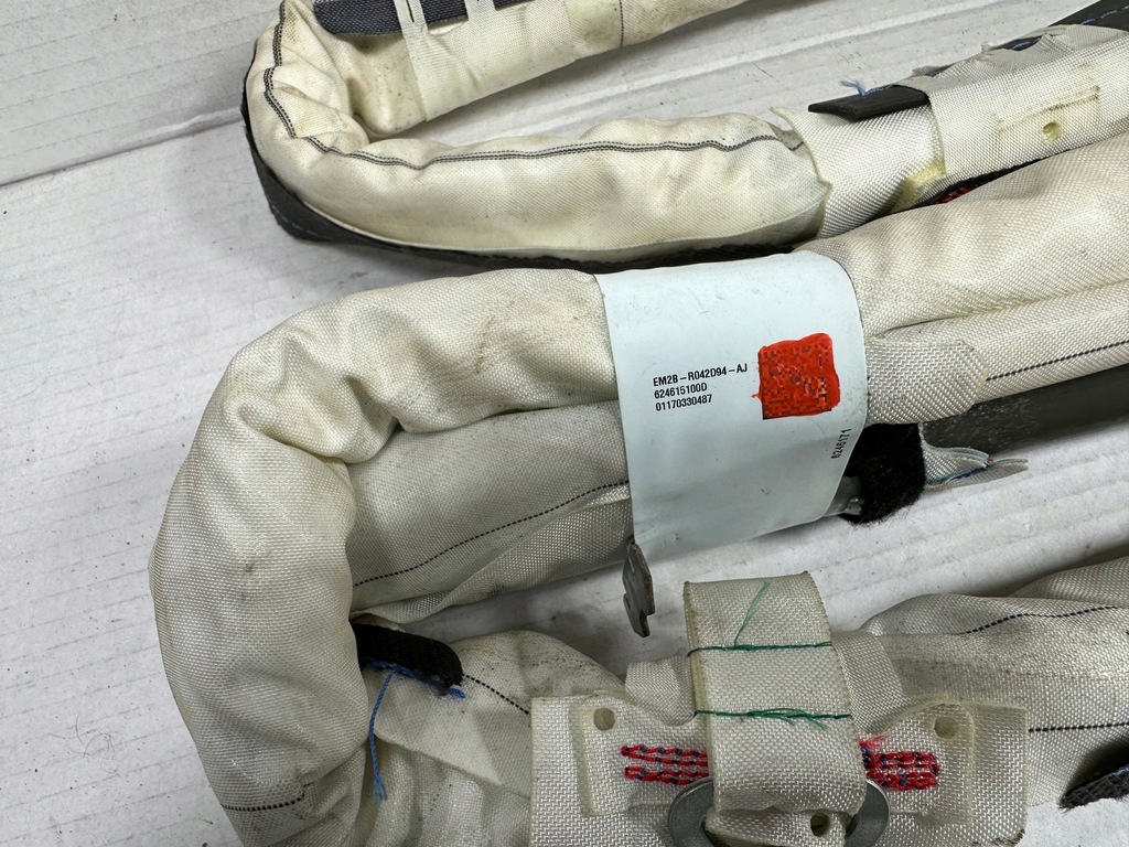 фото №2, S-max mk2 шторка безопасности правая em2b-r042d94-aj