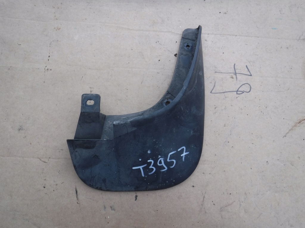 фото №1, Бризковик правий перед hyundai tucson i 86832-2e000