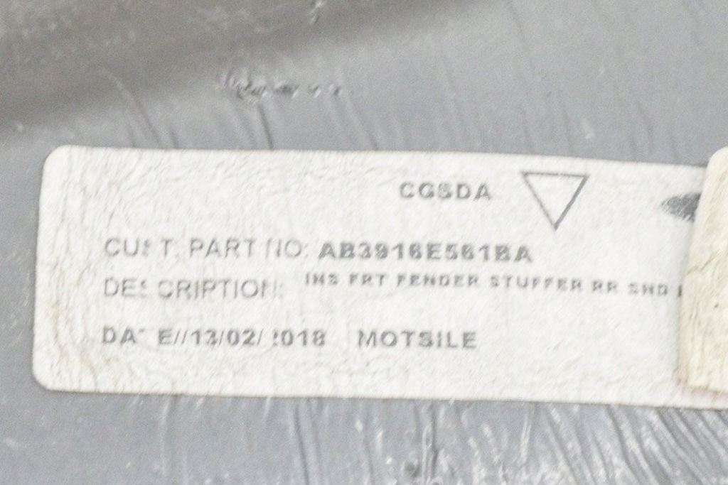 фото №6, Ford ranger t6 mk3 передній правий крила прокладка izolatora ab39-16e561-ba