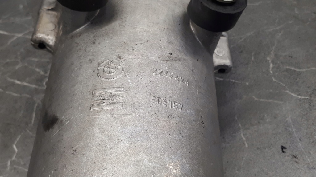 фото №10, 2242424 корпус фильтра масла bmw e34 524 tdi