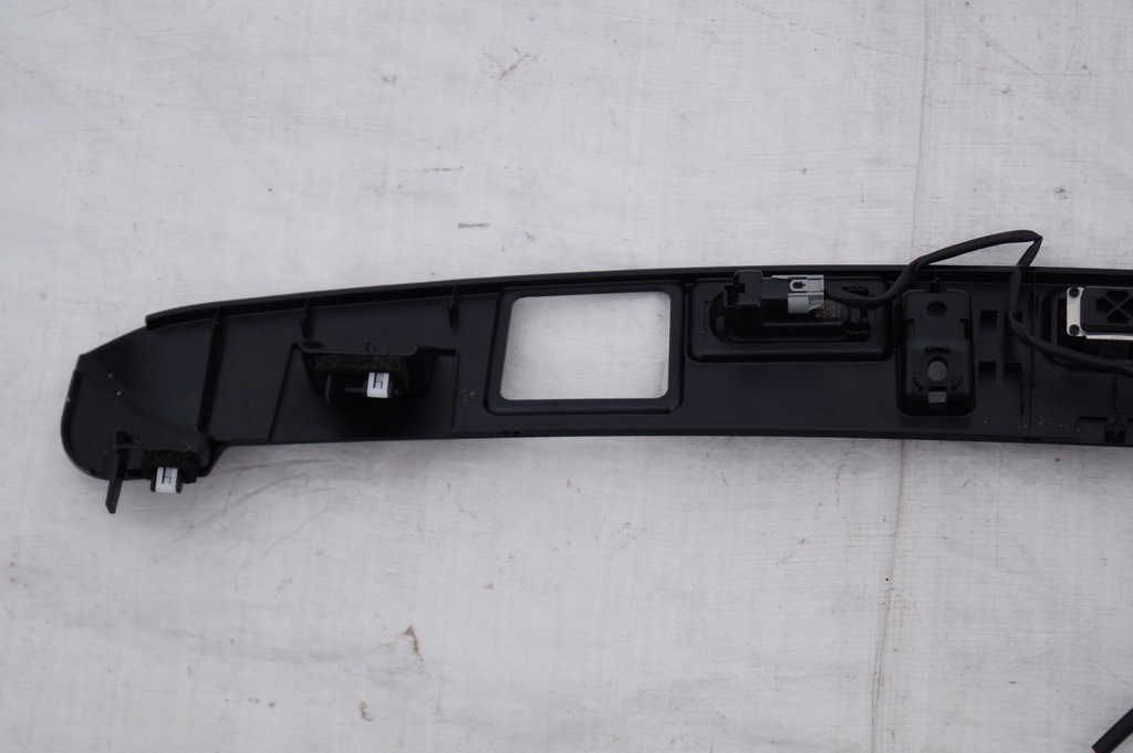 фото №8, Микровыключатель ручка крышки задняя land range rover velar