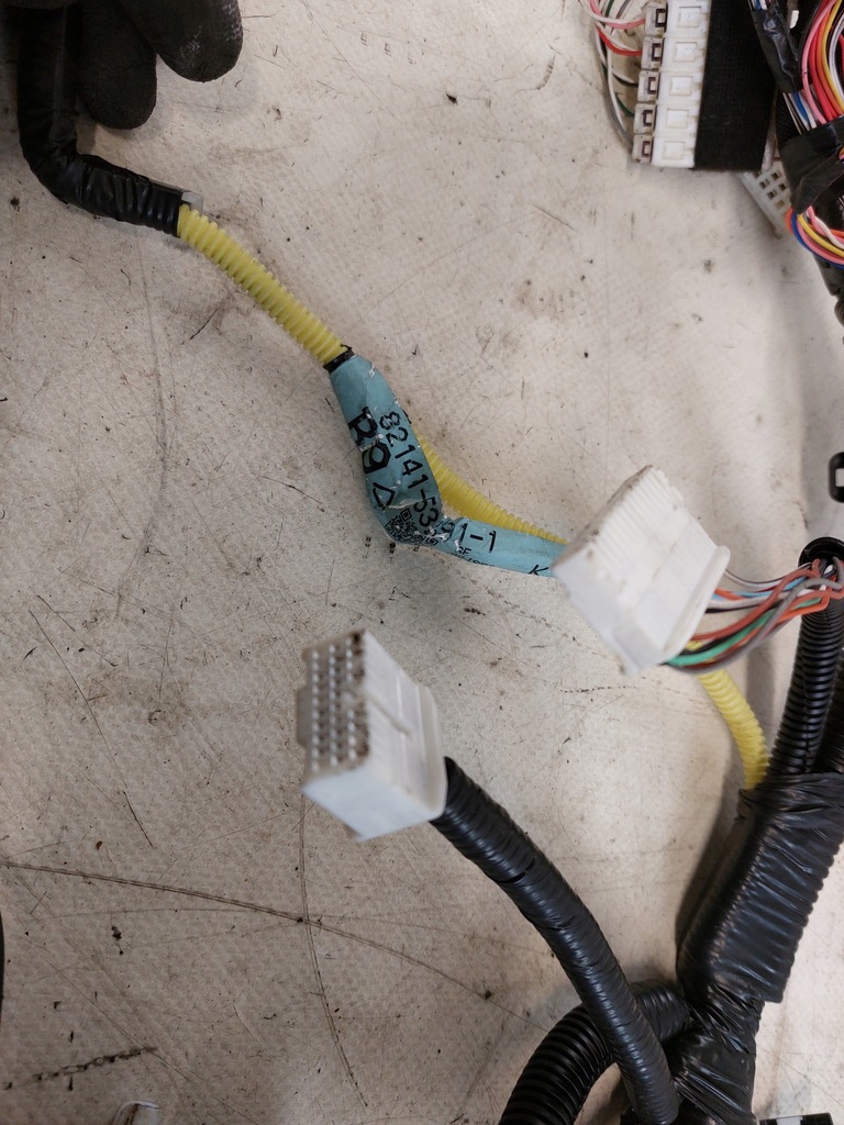 фото №8, Джгут електропроводка салону lexus is 250 2.5 v6