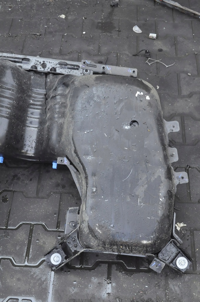 фото №10, Land rover defender l663 3.0 бак топлива 21r