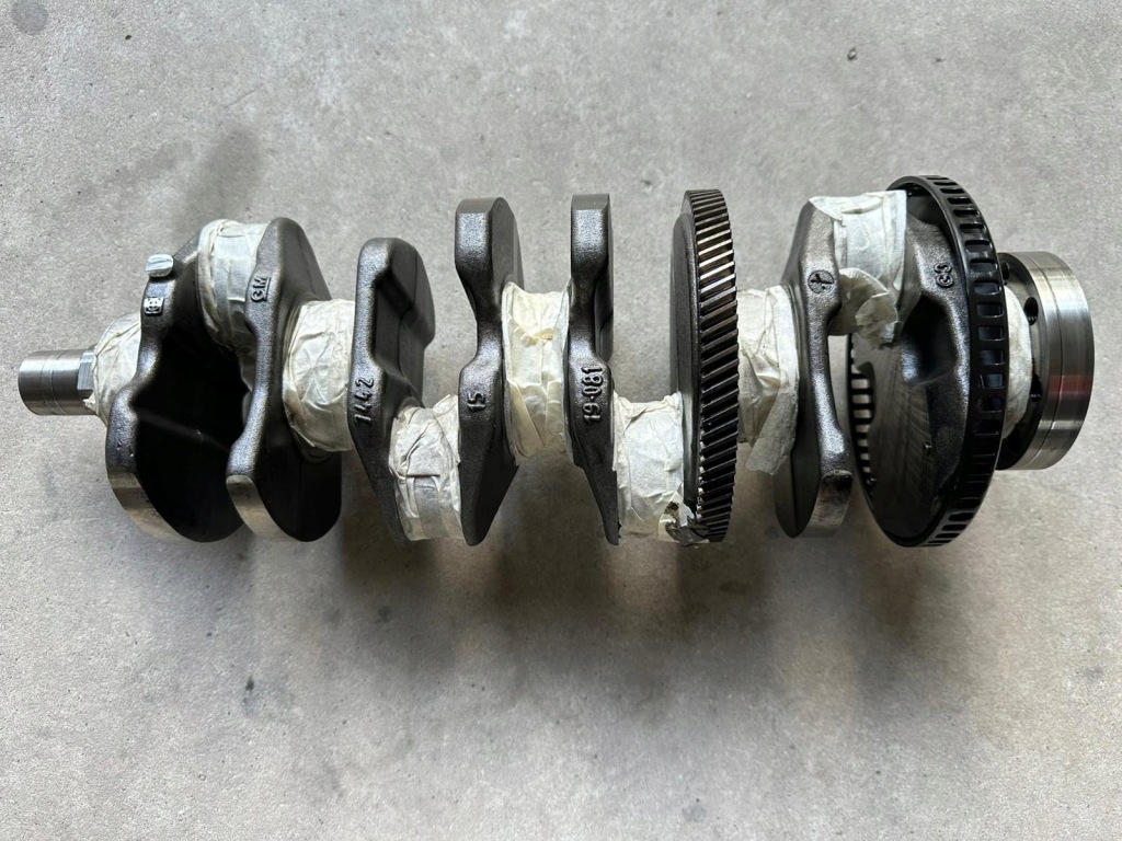 Купити Wał колінчастий 55584458 d20dth opel insignia 2