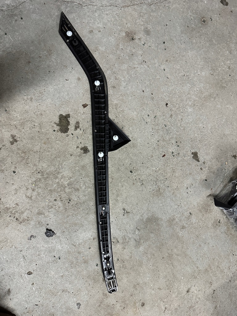 фото №8, Молдинг крыла - правый задняя - opel mokka ii b