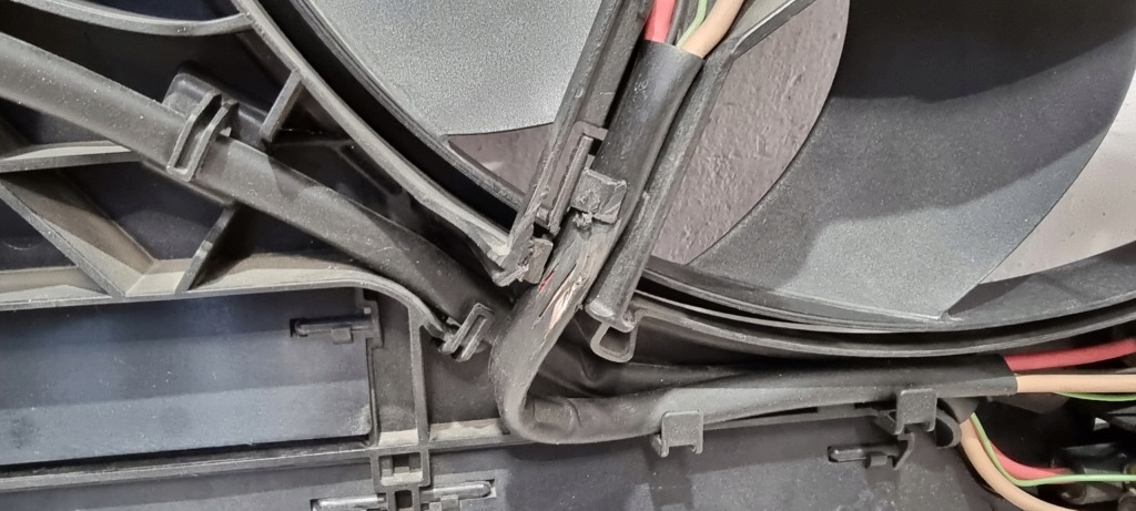 Вентилятор радіатора audi q7 q5 a6 a7 a8 Недорого