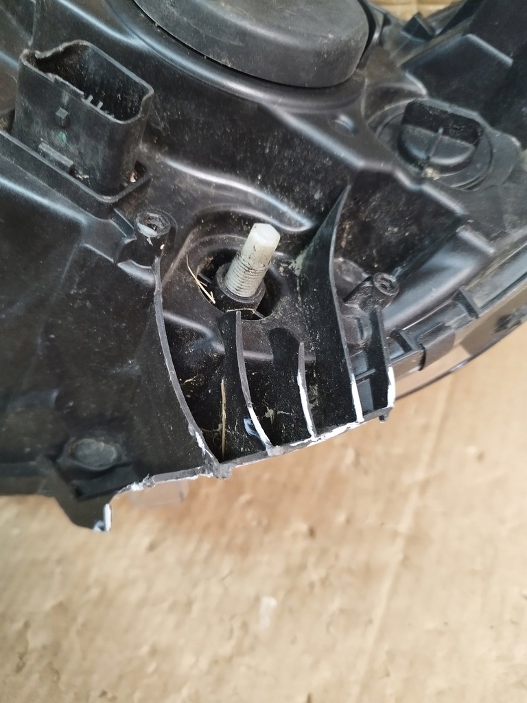 фото №12, Лампа права перед renault captur lift full led