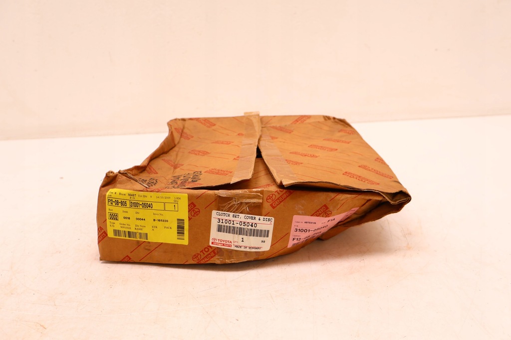 фото №7, Toyota avensis auris corolla сцепление прижим 31001-05040