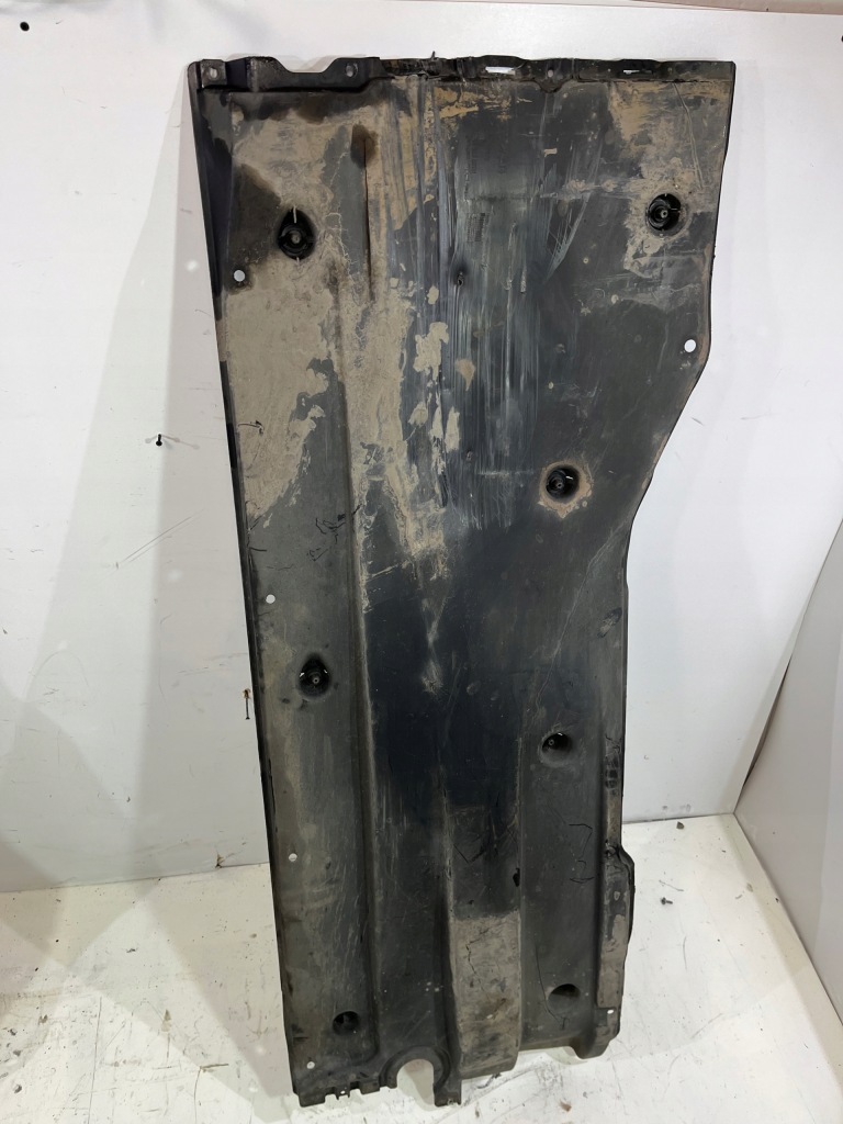 фото №1, Плита підвіска ліва vw passat b8 3q0825201h