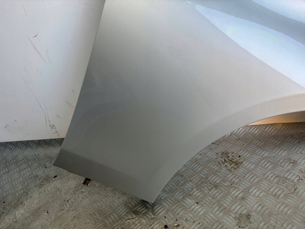 фото №6, Крила правий перед передній mercedes w213 775 гарний!