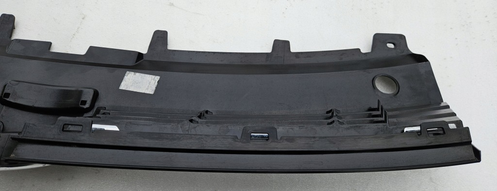 Решітка радіатора решітка  радіатора перед vw polo v 5 6c0853651k 6c0853653f 6c0853600 Зі Шроту