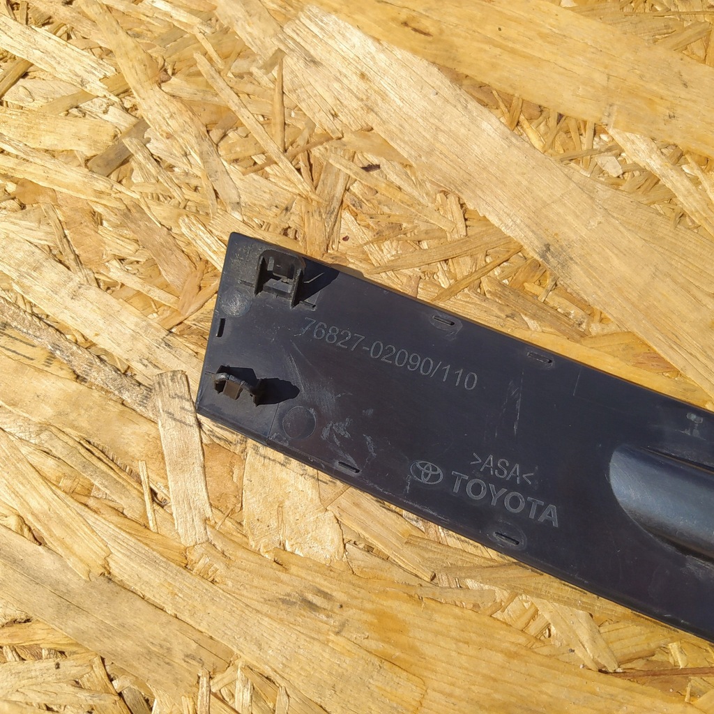 фото №6, Toyota corolla e21 sedan молдинг багажника 76827-02090