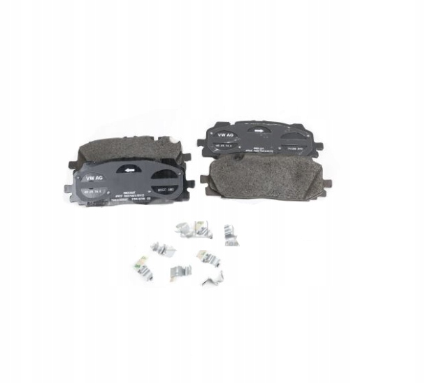фото №1, Audi a6 c8 передняя часть brake тормозные колодки 4k0698151s