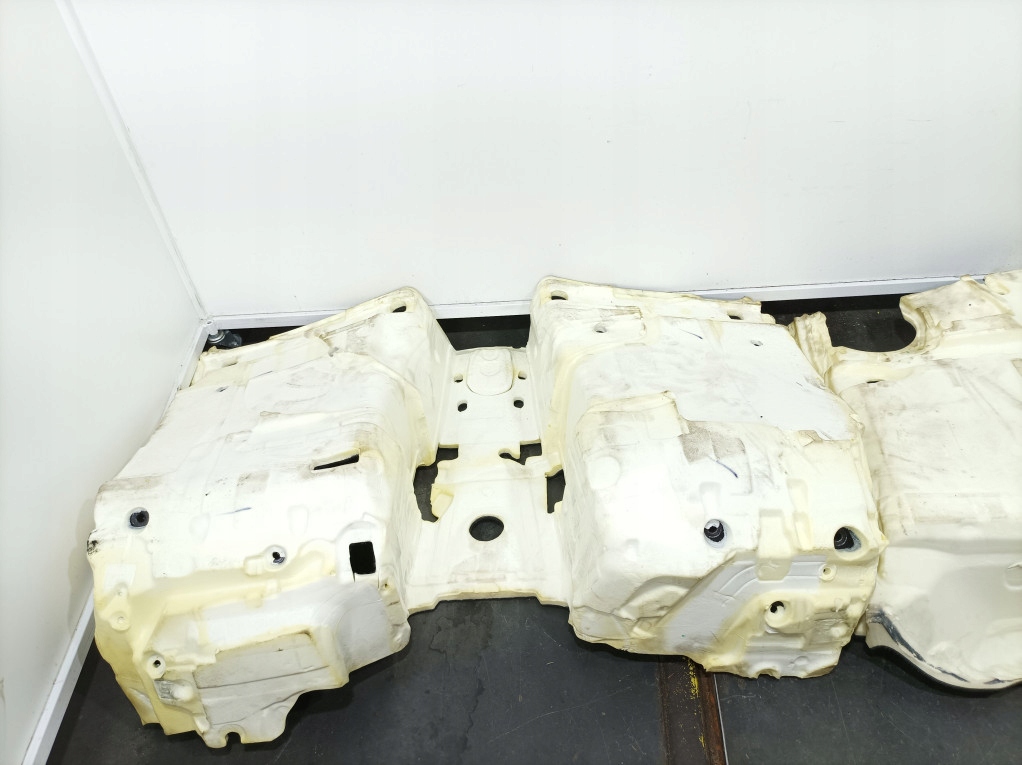 фото №5, Bmw 3 g20 m3 g80 коврик обшивка пол 7483082