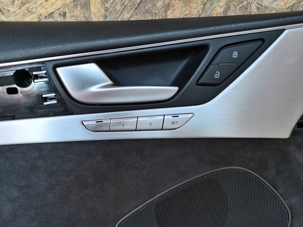 фото №13, Audi a8 d4 обшивки двері перед праве ліва bose стан bdb
