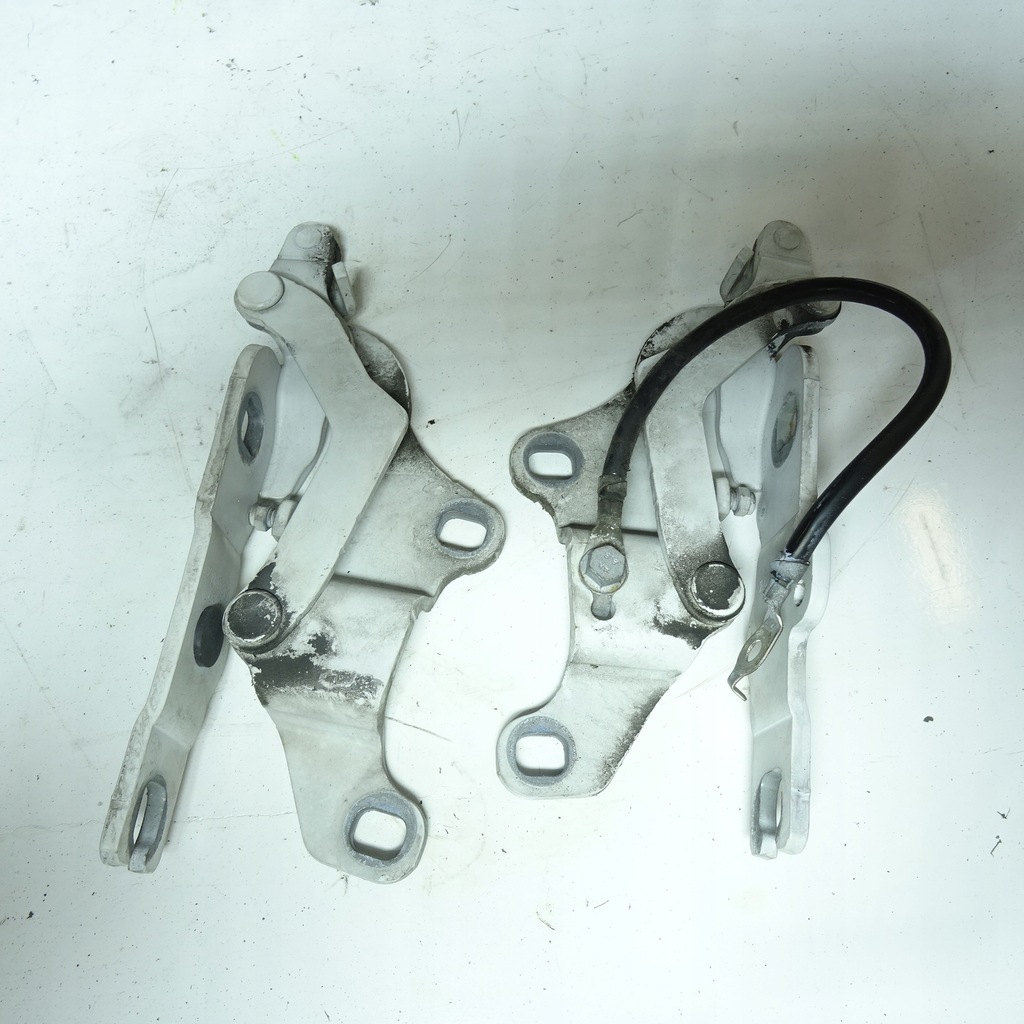 фото №1, Bmw 1 e81 e87 петлі капот