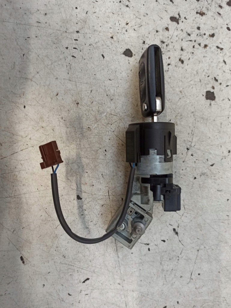 фото №1, Peugeot 208 i 1.2 замок запалювання 9663123380 36410600