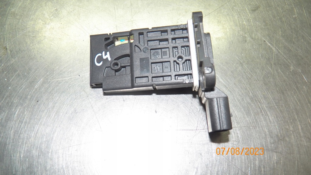 фото №1, Витратомір citroen c4 grand picasso 1.2 thp 057018175