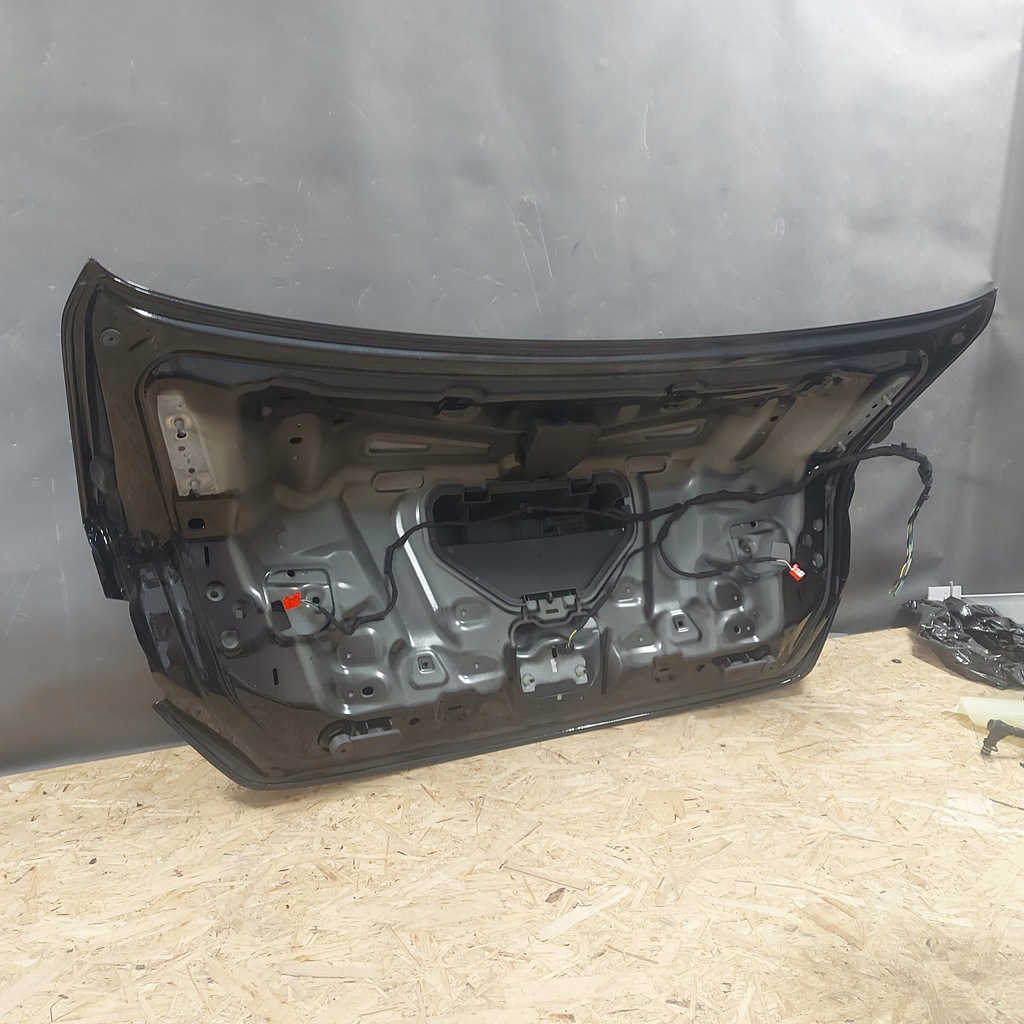 фото №5, Audi a5 s-line 19r крышка багажника багажника задняя ly9b