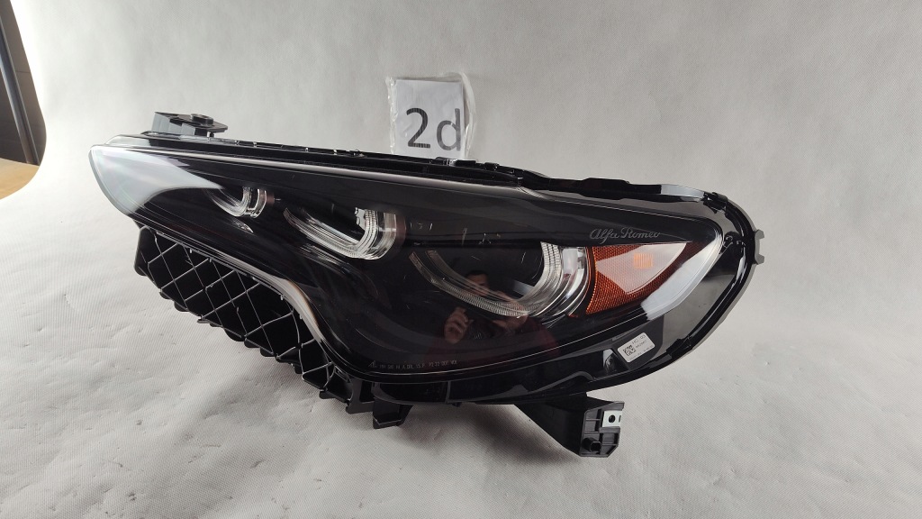 Alfa romeo stelvio америка рестайлінг  full led лівий фара фара ліва нова Доставка